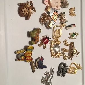 Lot Of Animal Brooches Bee Owl Zoo